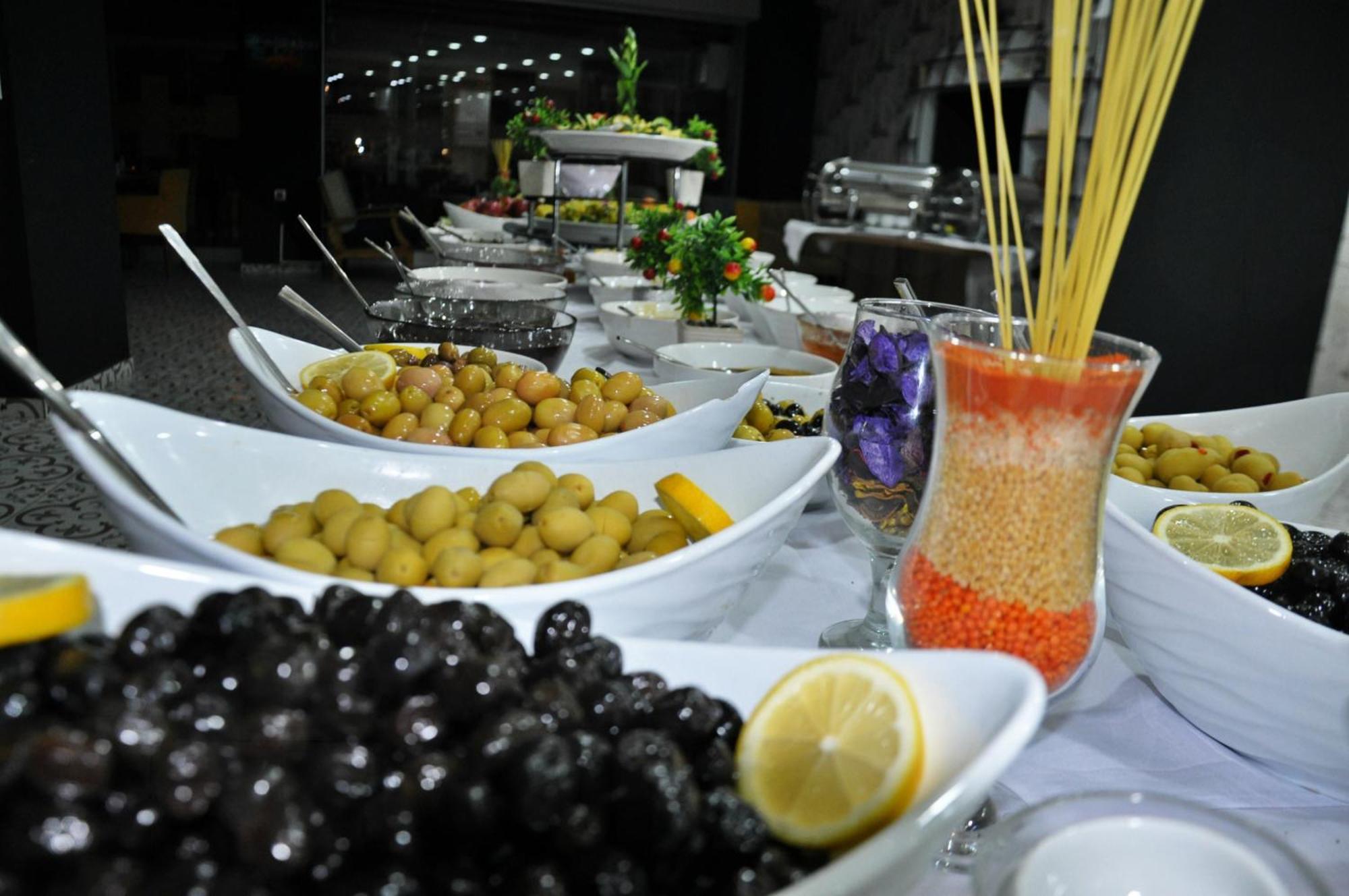 Grand Alin Otel Turhal Exterior foto